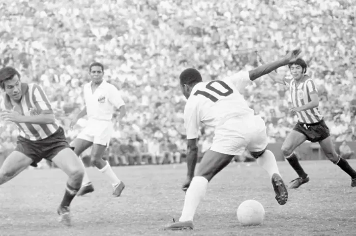 Framed Print : Pele Charging Toward Ball Framed Print : Pele Charging Toward Ball