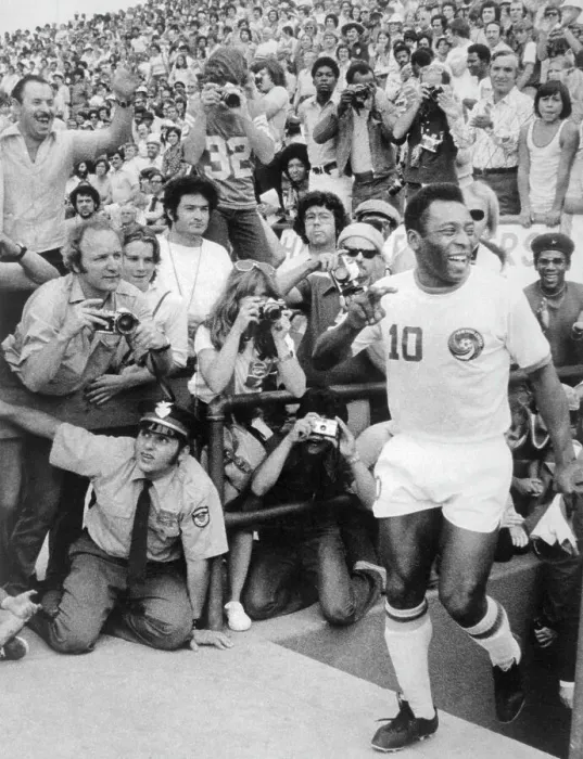 Framed Print : Pele Wearing New York Cosmos Uniform Framed Print : Pele Wearing New York Cosmos Uniform