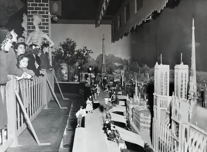 Framed Print : People Admiring a City Model of Paris Framed Print : People Admiring a City Model of Paris