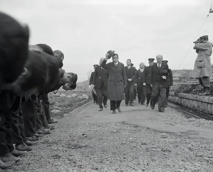 Framed Print : People Bowing to Hirohito Framed Print : People Bowing to Hirohito