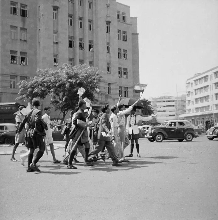 Framed Print : People Demonstrating in Bombay