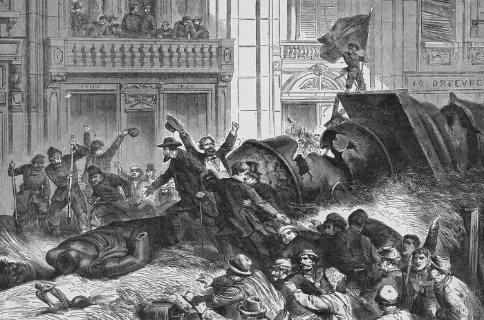 Framed Print : People Destroying Column of Napoleon Framed Print : People Destroying Column of Napoleon