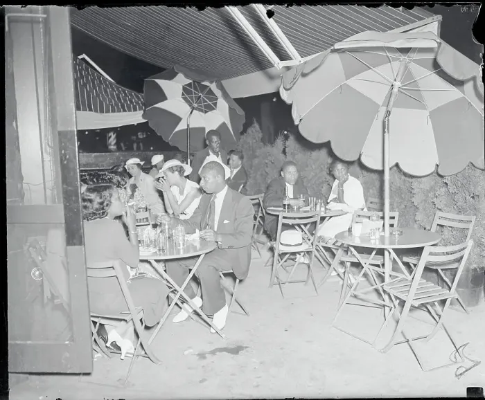 Framed Print : People Dining at Sidewalk Cafe