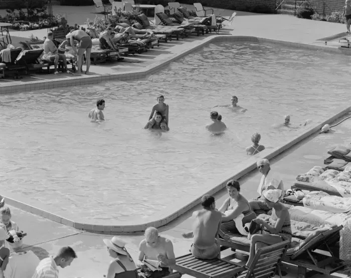Framed Print : People at outdoor swimming pool, elevated view