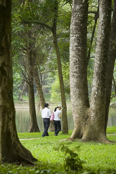 People walking in botanic gardens