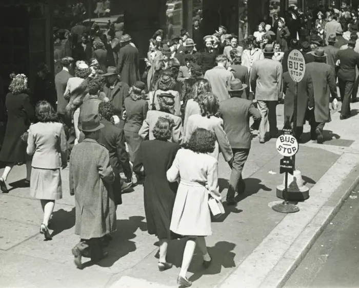 Framed Print : People walking on street, (B&W), elevated view Framed Print : People walking on street, (B&W), elevated view