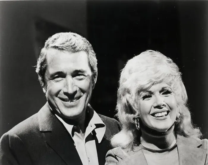 Framed Print : Perry Como and Connie Stevens