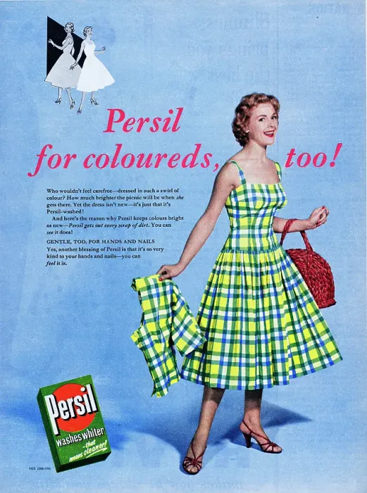 Framed Print : Persil. 1956: Advertisement for Persil powder laundry detergent showing Framed Print : Persil. 1956: Advertisement for Persil powder laundry detergent showing