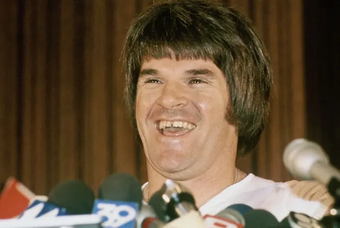 Framed Print : Pete Rose. Baseball player Pete Rose holding a press conference in Orlando Framed Print : Pete Rose. Baseball player Pete Rose holding a press conference in Orlando