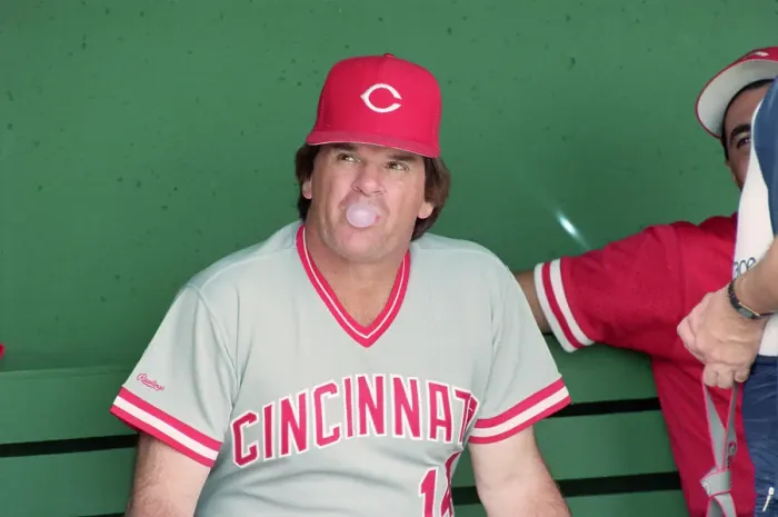 Framed Print : Pete Rose Blowing Bubblegum Bubble Framed Print : Pete Rose Blowing Bubblegum Bubble