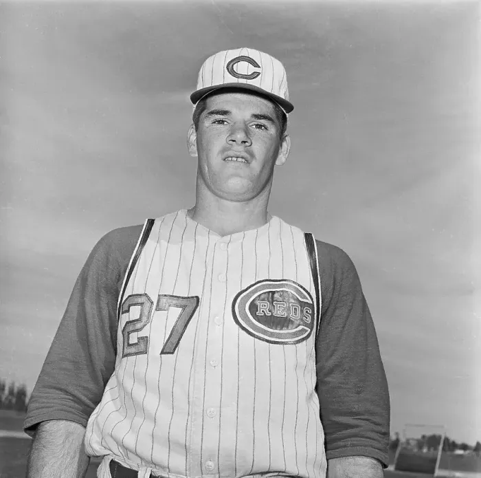 Framed Print : Pete Rose-Cincinnati Reds Framed Print : Pete Rose-Cincinnati Reds