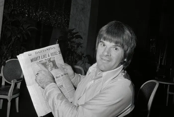 Framed Print : Pete Rose with Newspaper Framed Print : Pete Rose with Newspaper