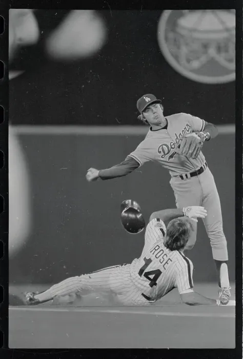 Framed Print : Pete Rose Sliding into Base Framed Print : Pete Rose Sliding into Base