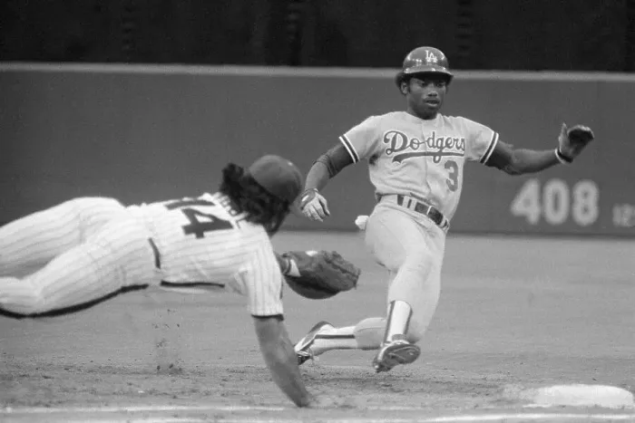 Framed Print : Pete Rose Trying to Tag Out Dodgers Player Framed Print : Pete Rose Trying to Tag Out Dodgers Player