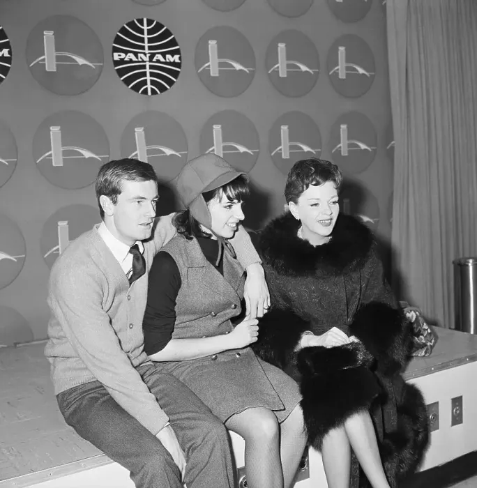Framed Print : Peter Allen With Liza Minnelli and Judy Garland Framed Print : Peter Allen With Liza Minnelli and Judy Garland