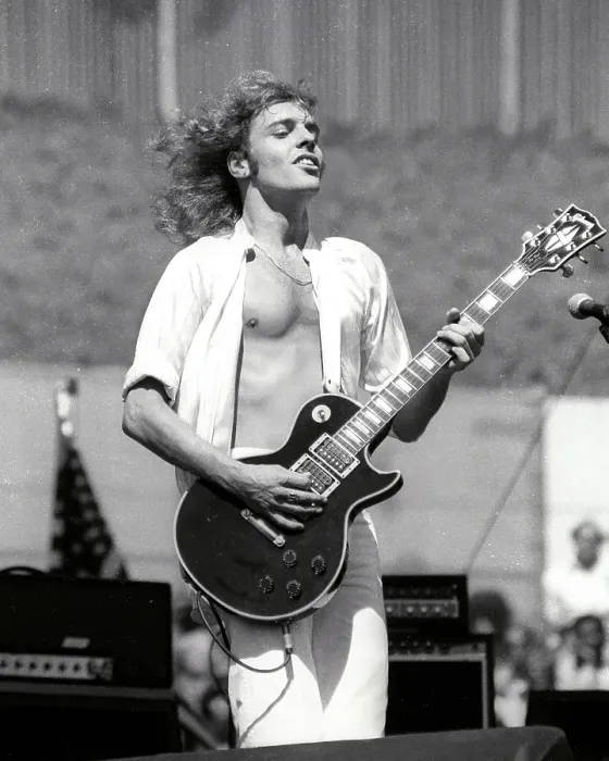 Framed Print : Peter Frampton live Framed Print : Peter Frampton live