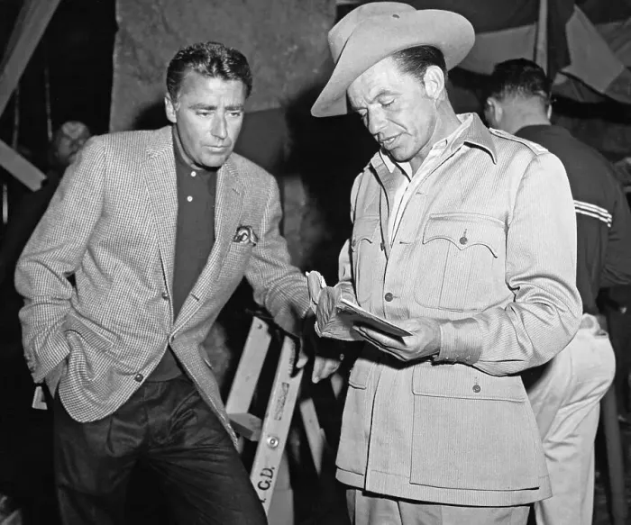 Framed Print : Peter Lawford with Frank Sinatra Framed Print : Peter Lawford with Frank Sinatra