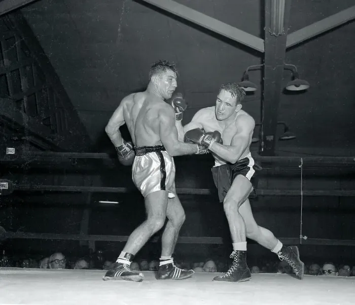 Framed Print : Peter Mueller Boxing Against Gene Fullmer Framed Print : Peter Mueller Boxing Against Gene Fullmer