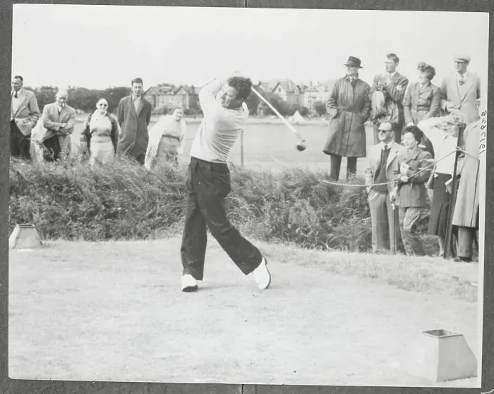 Framed Print : Peter Thomson Swing Golf Club Framed Print : Peter Thomson Swing Golf Club