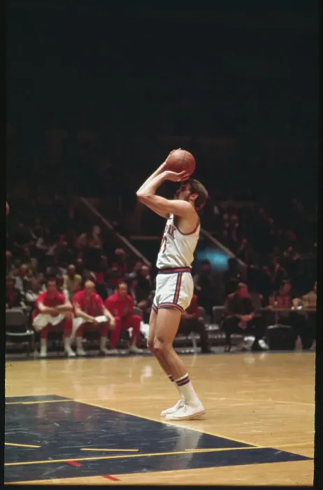 Framed Print : Phil Jackson Shooting Basketball