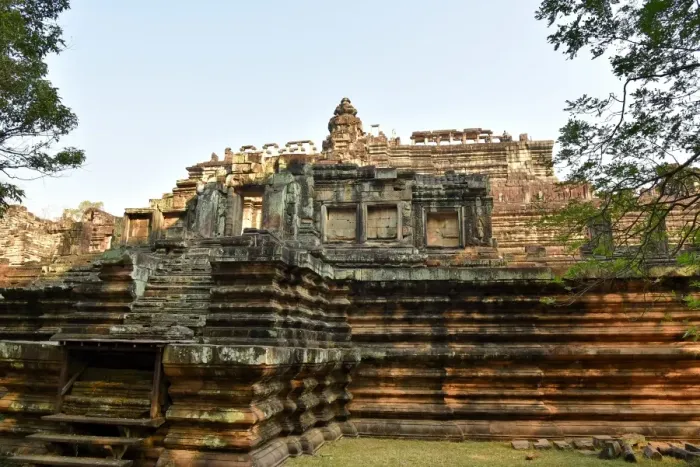 Framed Print : Phimeanakas temple at angkor Cambodia Framed Print : Phimeanakas temple at angkor Cambodia