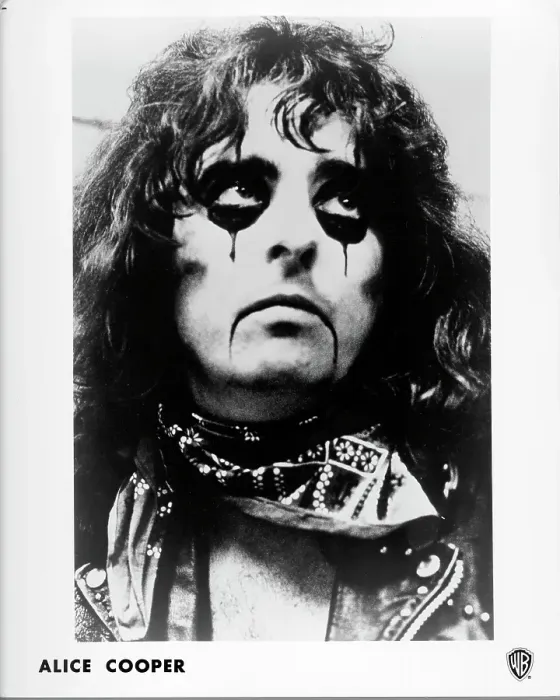 Framed Print : Photo of Alice Cooper Framed Print : Photo of Alice Cooper