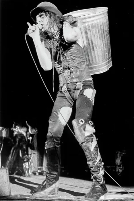 Framed Print : Photo of Alice Cooper Framed Print : Photo of Alice Cooper