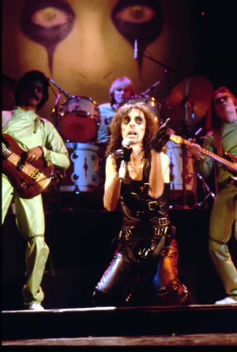Framed Print : Photo of Alice Cooper Framed Print : Photo of Alice Cooper