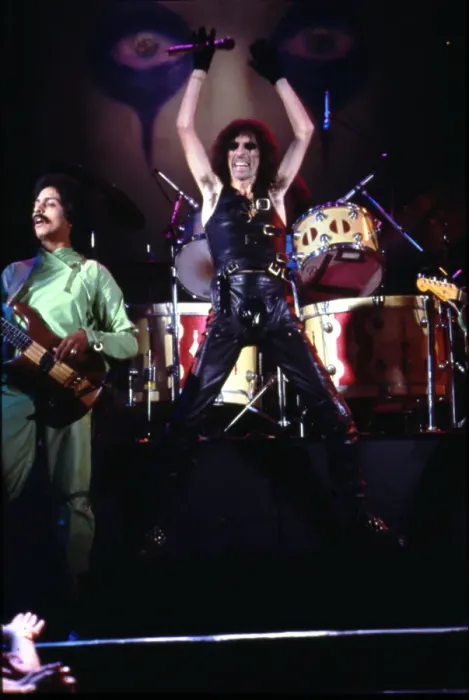 Framed Print : Photo of Alice Cooper Framed Print : Photo of Alice Cooper