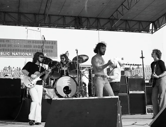 Framed Print : Photo of Atlanta Rhythm Section Framed Print : Photo of Atlanta Rhythm Section
