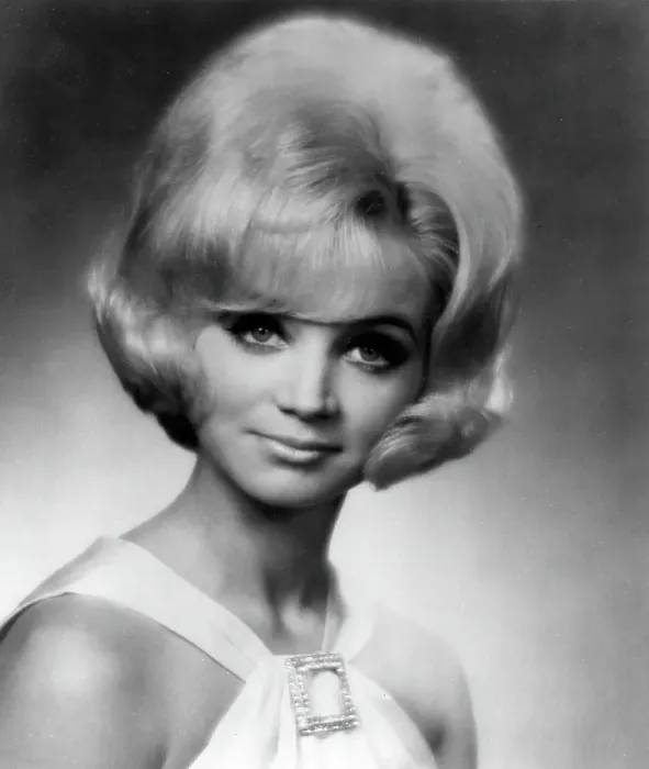 Framed Print : Photo of Barbara Mandrell Framed Print : Photo of Barbara Mandrell