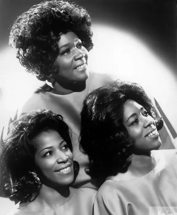 Framed Print : Photo of Barrett Sisters Framed Print : Photo of Barrett Sisters