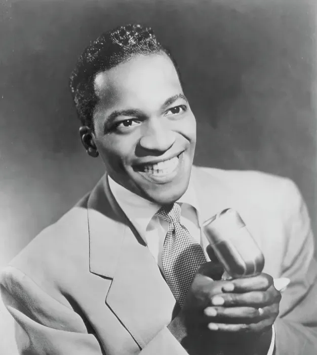 Framed Print : Photo of Bobby Lewis