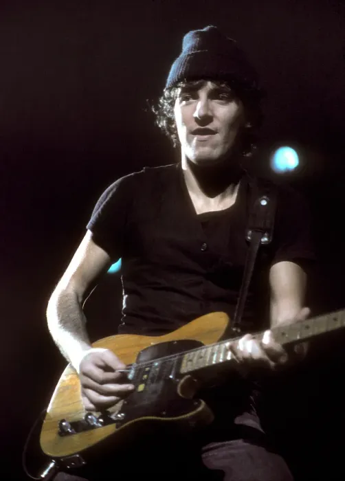 Framed Print : Photo of Bruce Springsteen Framed Print : Photo of Bruce Springsteen
