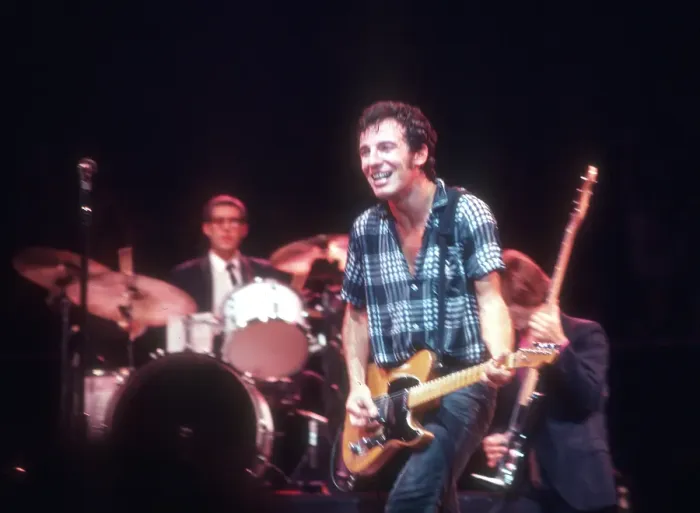 Framed Print : Photo of Bruce Springsteen Framed Print : Photo of Bruce Springsteen