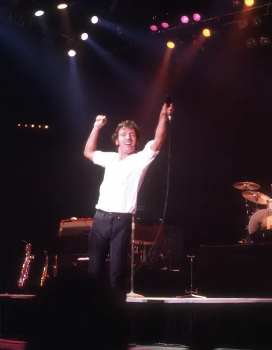 Framed Print : Photo of Bruce Springsteen Framed Print : Photo of Bruce Springsteen