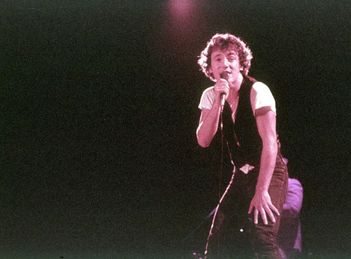 Framed Print : Photo of Bruce Springsteen Framed Print : Photo of Bruce Springsteen