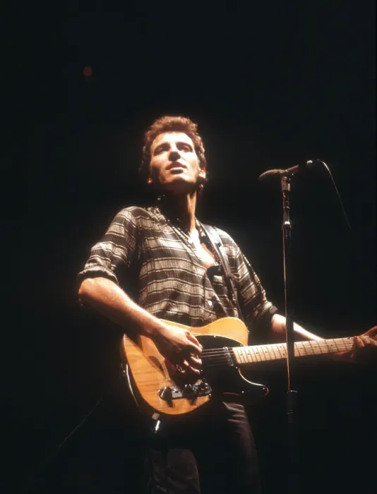 Framed Print : Photo of Bruce Springsteen Framed Print : Photo of Bruce Springsteen
