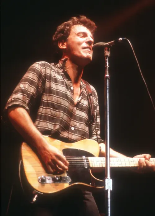 Framed Print : Photo of Bruce Springsteen Framed Print : Photo of Bruce Springsteen