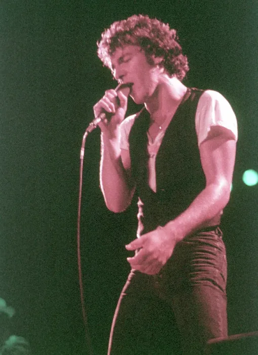 Framed Print : Photo of Bruce Springsteen Framed Print : Photo of Bruce Springsteen