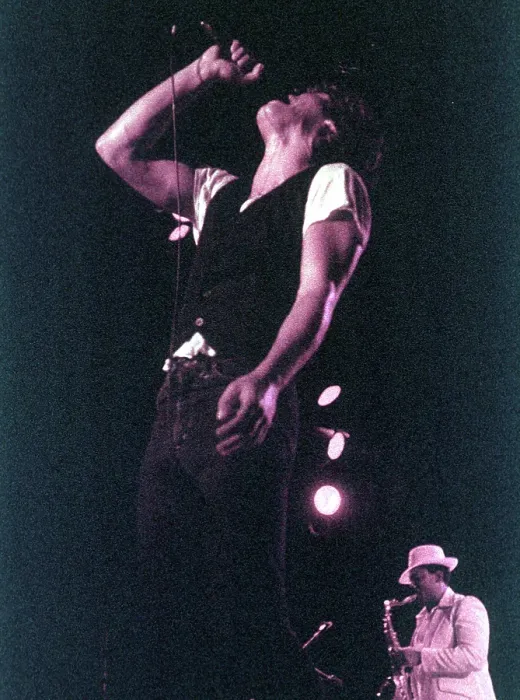 Framed Print : Photo of Bruce Springsteen Framed Print : Photo of Bruce Springsteen