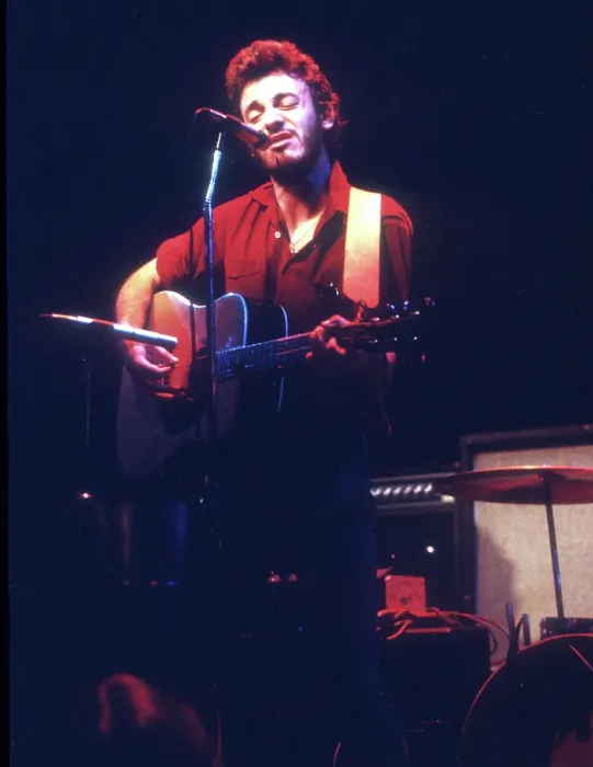 Framed Print : Photo of Bruce Springsteen Framed Print : Photo of Bruce Springsteen