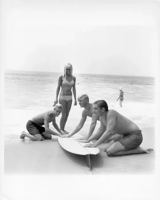 Framed Print : Photo of California Girls Framed Print : Photo of California Girls