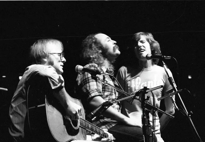 Framed Print : Photo of Crosby Stills & Nash