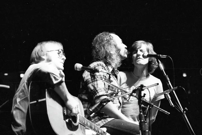 Framed Print : Photo of Crosby Stills & Nash Framed Print : Photo of Crosby Stills & Nash