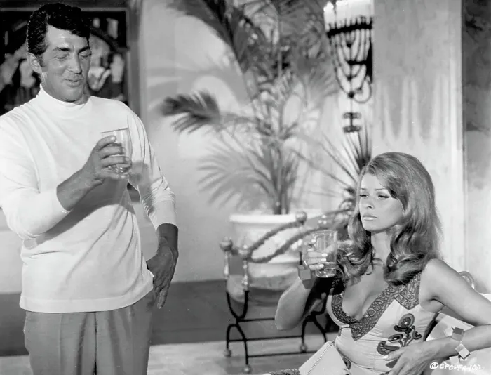 Framed Print : Photo of Dean Martin Framed Print : Photo of Dean Martin