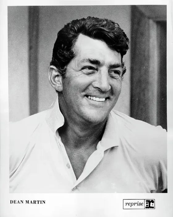 Framed Print : Photo of Dean Martin Framed Print : Photo of Dean Martin