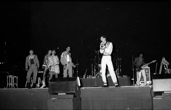 Framed Print : Photo of DeBarge Framed Print : Photo of DeBarge