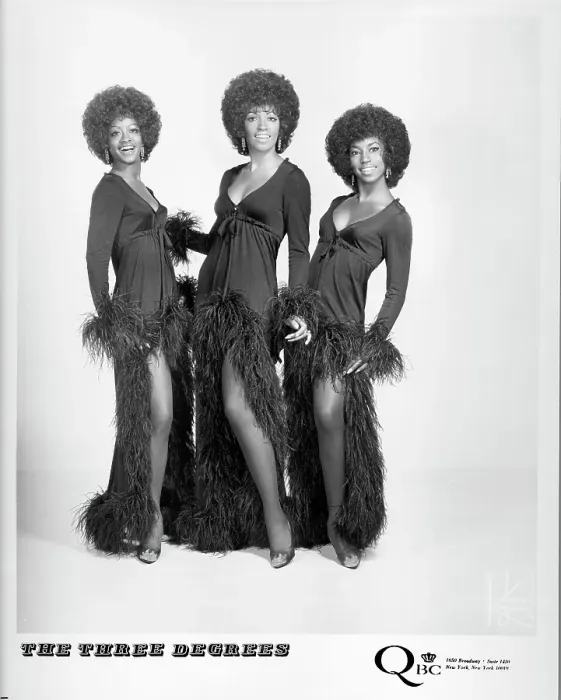 Framed Print : Photo of Three Degrees Framed Print : Photo of Three Degrees