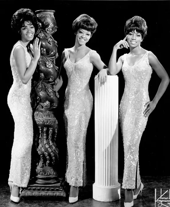 Framed Print : Photo of Three Degrees Framed Print : Photo of Three Degrees